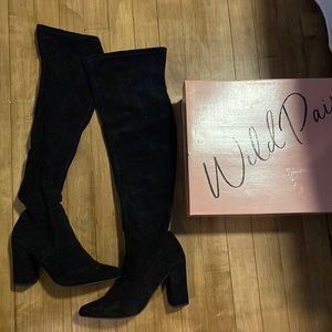 Black pointed toe heel thigh high boots
